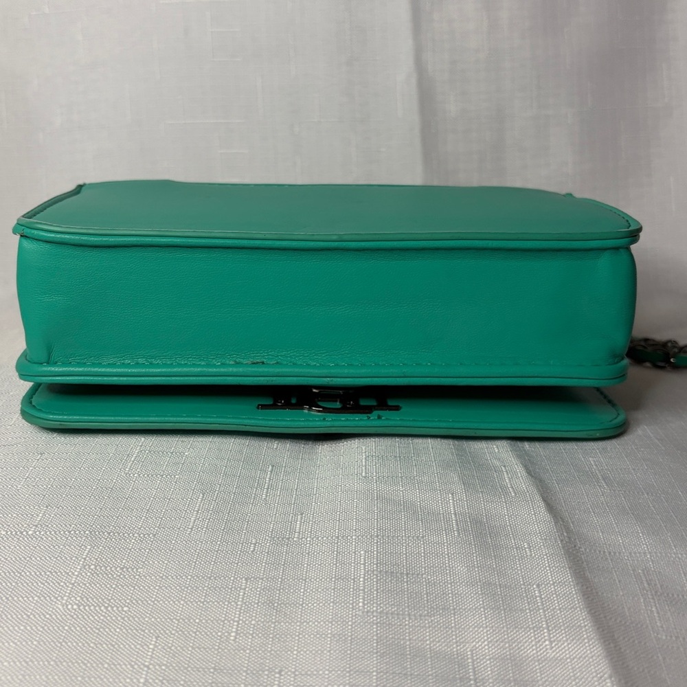 Badgley Mischka Small Crossbody in Turquoise/Green NWT - Picture 4 of 6
